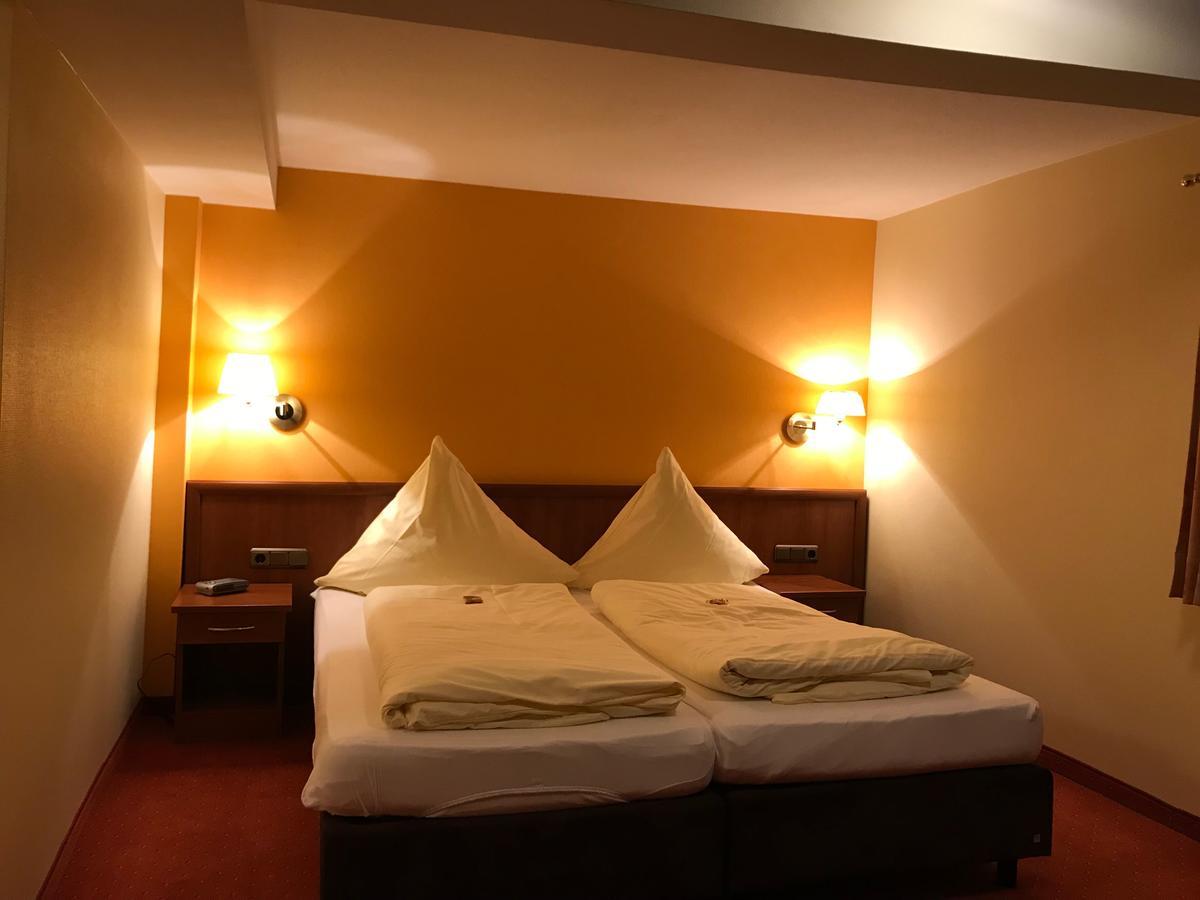 Schlossstuben Hotel Budingen Luaran gambar